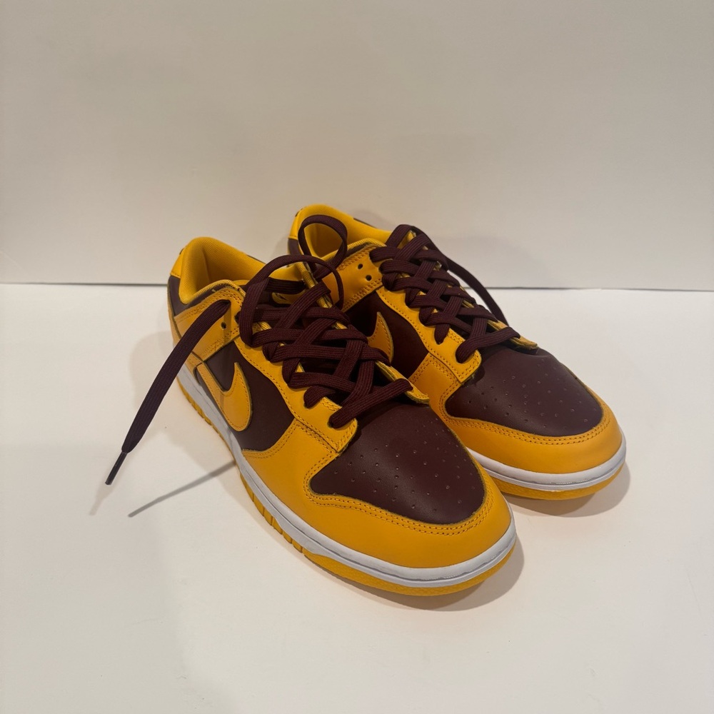 Nike dunk low Arizona State University Gold size 11
